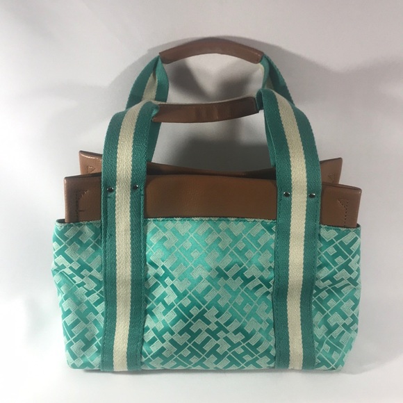 Tommy Hilfiger VINTAGE Logo Satchel in Green Cream - Picture 4 of 10